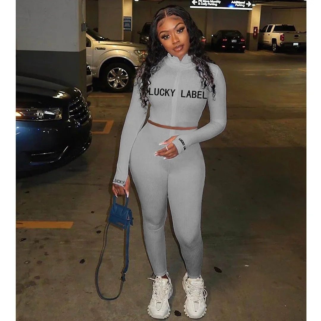 2026 Women's High-Necked 2-Piece Sport Suit with Embroidered Letters And Zipper Detail